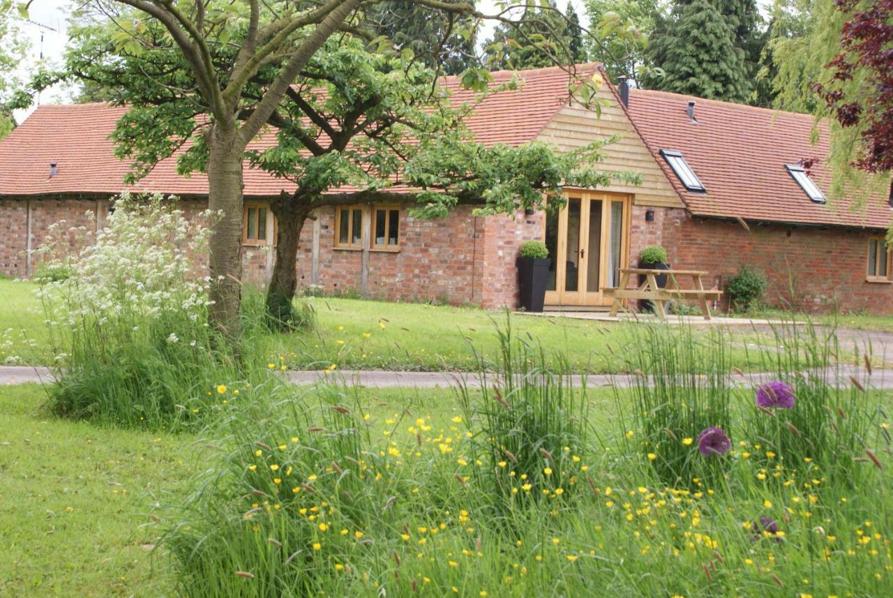 Hidden Cottages Two Lovely 1 Bed Cottages In Peaceful Surroundings, 1 With Log Burner Henley-in-Arden Eksteriør bilde